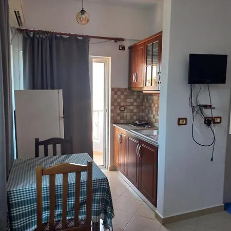 Aparthotel Ester