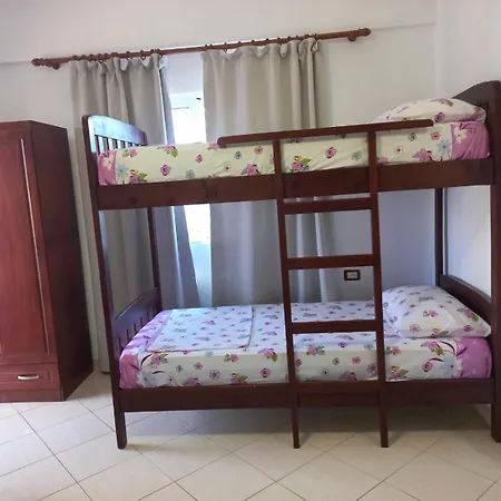 Aparthotel Ester