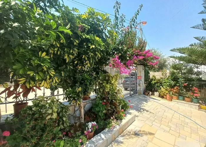 公寓式酒店 Ester 4*