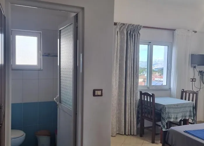 公寓式酒店 Ester