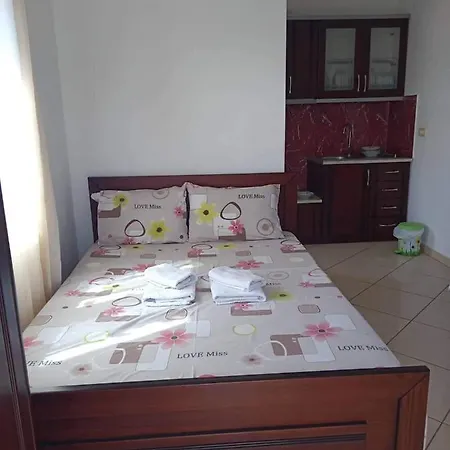 Apart Otel Ester Ksamil