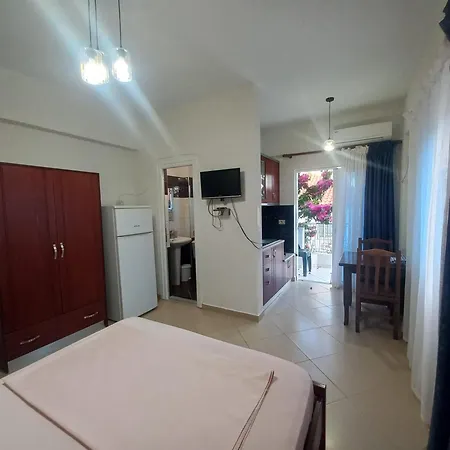 Ester 4* Ksamil