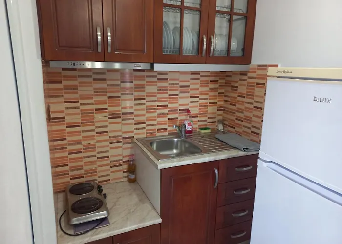 Ester Aparthotel Ksamil