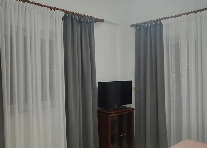 Ester Aparthotel Ksamil